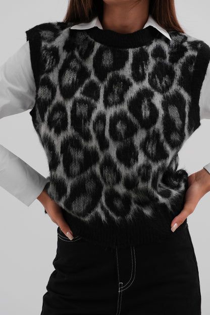 Leopard Spencer